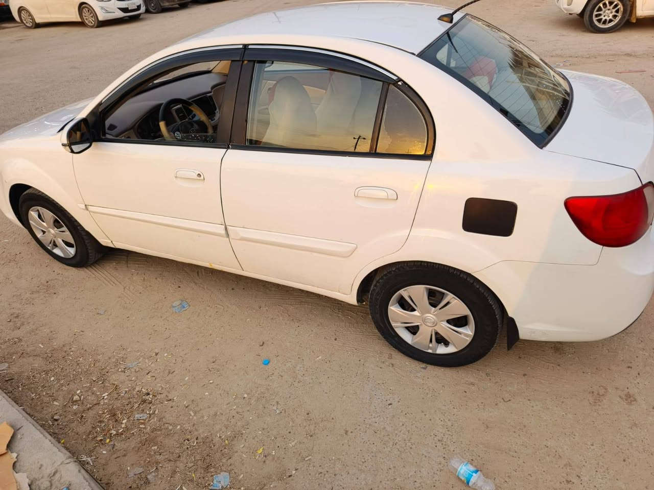 ريو موديل 10 رقم نجف محرك 1600 بيهه قطعتين ورشه بلدور الوره 
السعر  78 المكان النجف الاشرف 
***********
