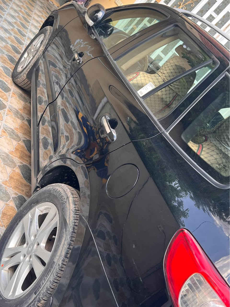 السلام عليكم
سنتافي 11 
وارد خليجي 4 سلندر 2400بدون حادث نص مواصفات 
دفع امامي 
بصمه
كشن كهرباي
3قطع تبريد 
بصمه ابواب 
بصمه صندوق
شاشه اندرويد
مانع انزلاق ABS
عليها ادامه كامله 
صدر ودهن وكير ومحرك الكير كفاله 
المحرك كص حاويه جديد 
ويل حجم 18
المكان _ ديالى بعقوبه 
الرقم للتواصل 0772 347 4673 المقدادية, ديالى

