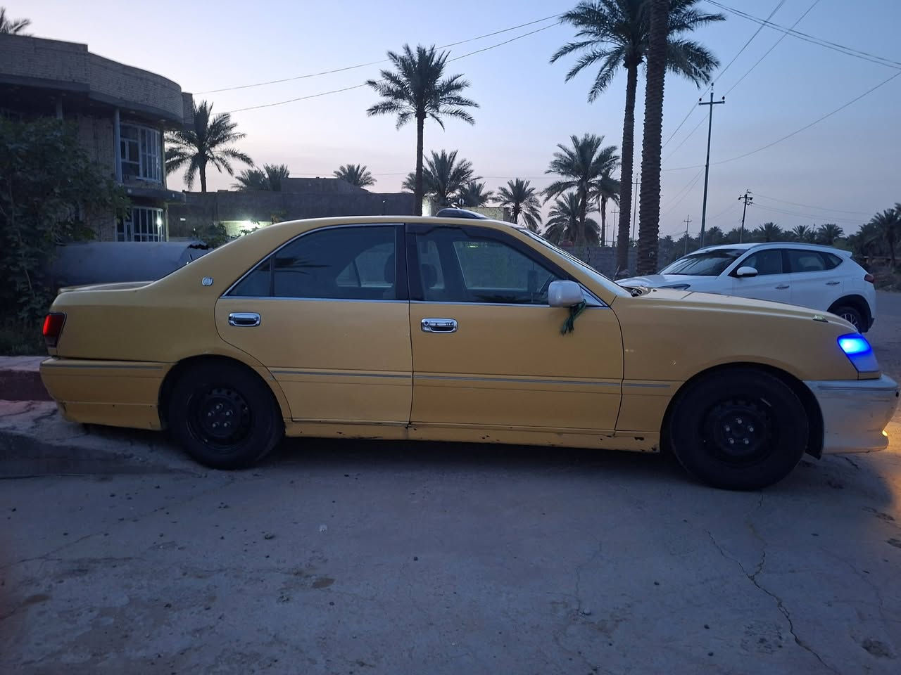 السلام عليكم ملكه البيع موديل 2002شرط مداور تخم تاير حداديه خير من الله السياره مكفوله ما عده الجاملغ الخلفي السياره احله من الصور المكان بابل هـ ***********   رقم لاثير ثاني  ***********
