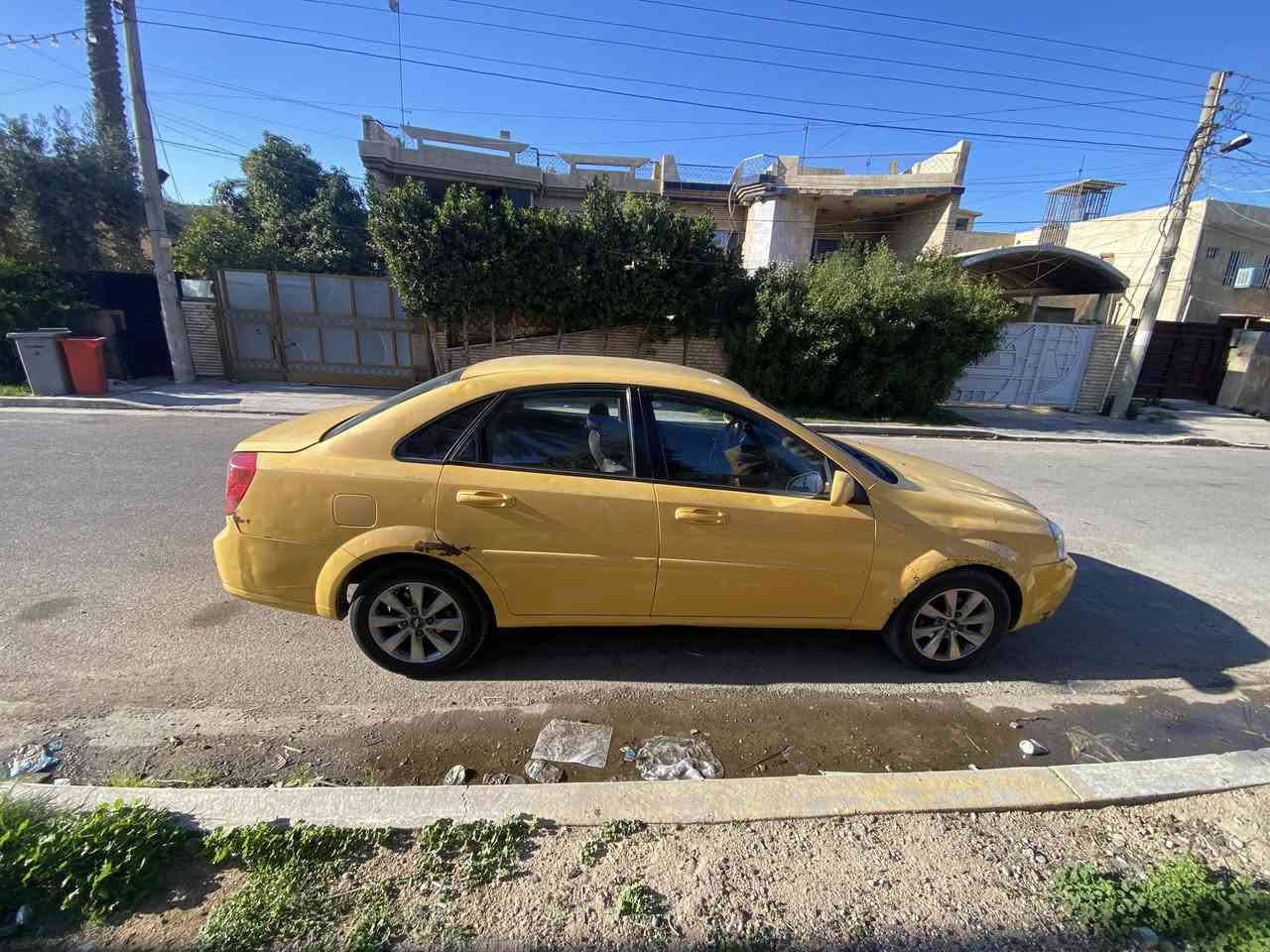 سلام وعليكم أوبترا 2012شركة العامه ماشيه 185بدون حادث  بدون صبغ بس لكلير مال لصبغ مكشر تخم تاير صدر امامي خلفي كله جديد أي نقص مابيها العنوان بغداد السعر 70ومجال كلش قليل ***********.     أو مراوس بخصوصي أوبترا فقط
