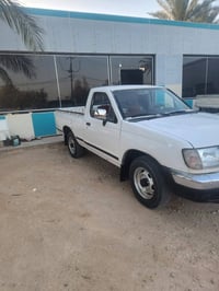 2001 بيع مستعجل سعر 40 ورقه  تواصل علئ 07700828855