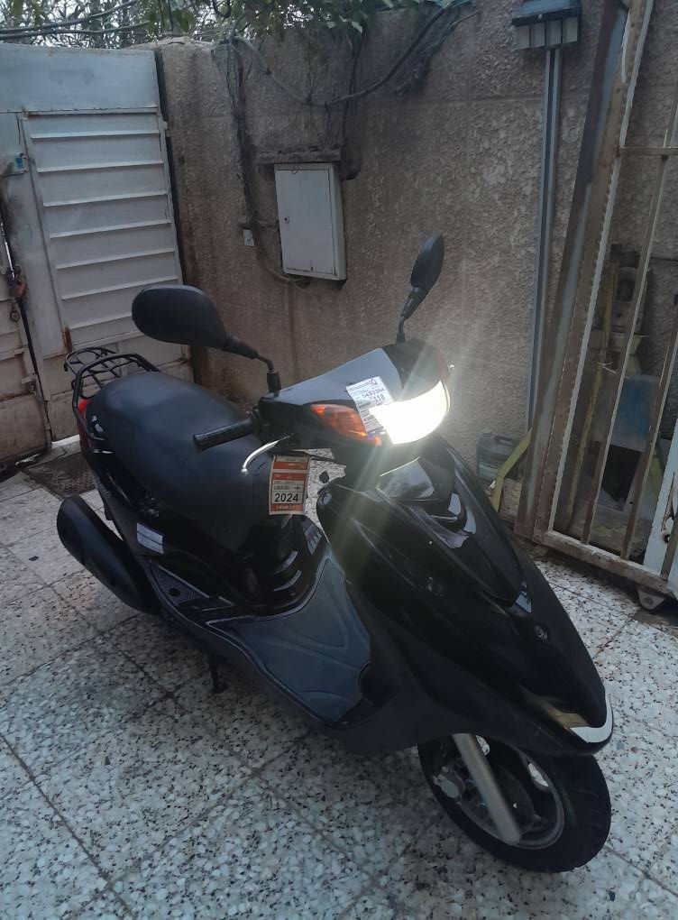 سلام عليكم
ياماها اكزز نوزل سكليتر خطين ستان كهربائي دراجه ماشيه ٢٠ الف عله ايدي من الرمبه مكفوله كفاله عامه محرك بلادي برغي ممفتوح بيه خير من الله كفر بلادي لا كسور لا فطور كهربائيات كلهه شغاله سلف هندر عالي ناصي زنون اشاير كيج سرعه كيج بانزين قفل جنطه قفل سترين كله شغال تايرات وباتري قبل يومين شادهن بانزين كله محسن دهن موتل فرنسي اوراقهه كامله بسمي مكاتبة معرض ومنفيس جيب وياك فيتر وتعال افحص مكاني بغداد قفلهه ٨٥٠ الف *********** غير متواجد نهائيا على النت شراي اتصل عالنت ما عندك رصيد رمشلي اخابرك بغداد, العراق
