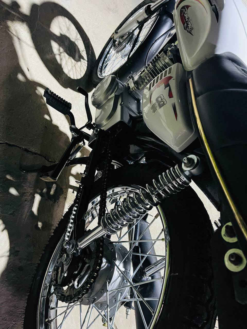 السلام عليكم شباب دراجه انتس حربيه مكفوله كفال عامه برغي مامفتوحه بيه تاخد تروح هذا رقمي *********** وسعر خاص هلا بيه عنواني قضاء الهاشمية
