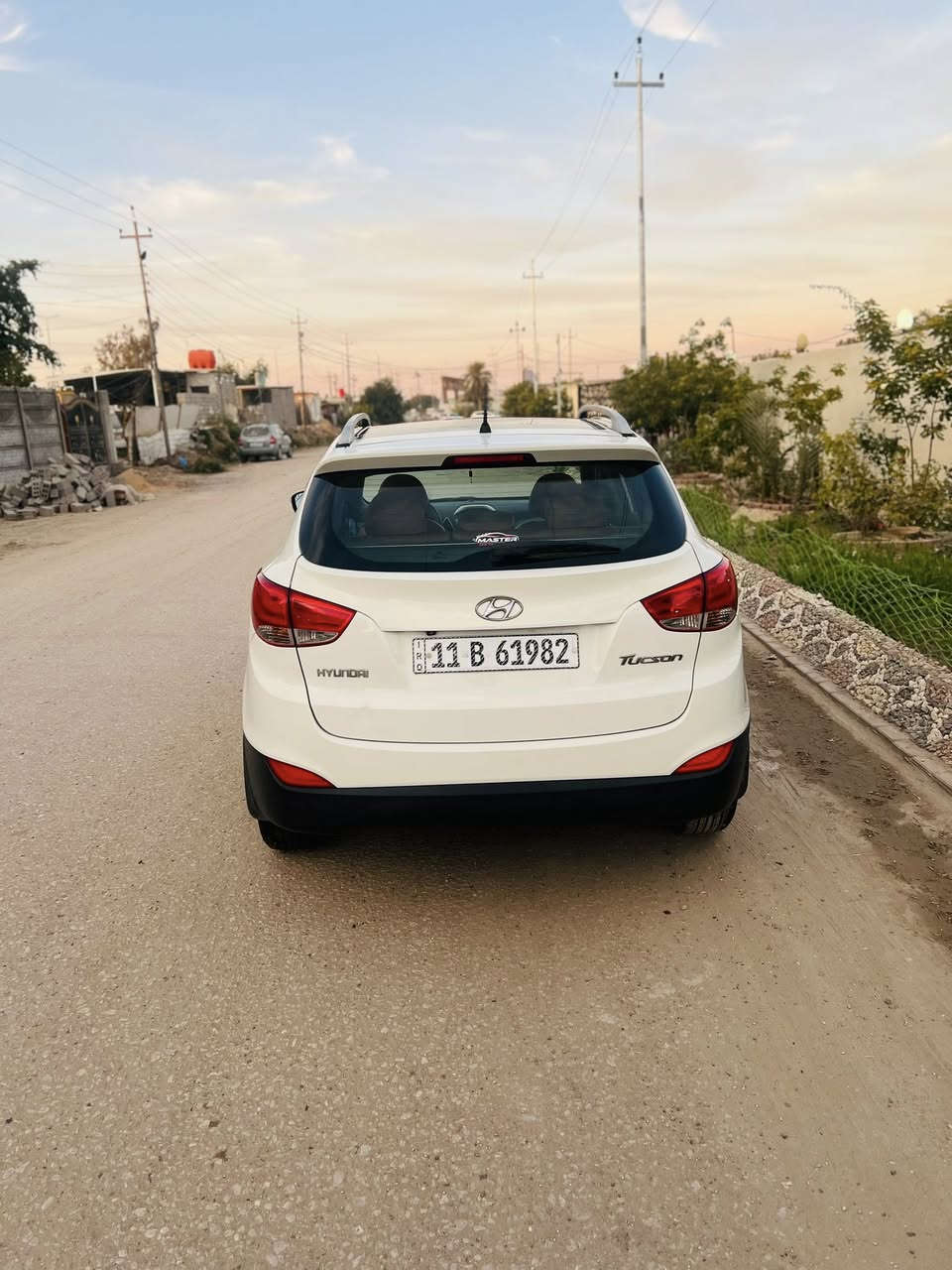 السلام عليكم من رخصت الادمن توسان 2011 خليجيه بيه صبغ نص جاملغ والباقي مكفوله رقم بغداد بسمي السياره ماشيه ١٥٨حقيقي فول مواصفت  كير مكينه حداديه خير من الله السعر ب 128 العنوان بابل قرب سيطرت الاثر 
***********
