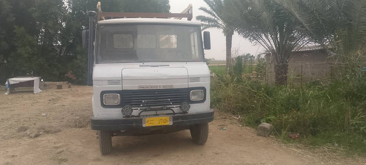 للبيع مارسدس، رقم،نينوئ محرك، صلاح، الدين تخم،تاير، جاهزه، بس، نقص، صفاحيات، السعر، ٣٠، ورقه، وبيها، مجال، ***********
