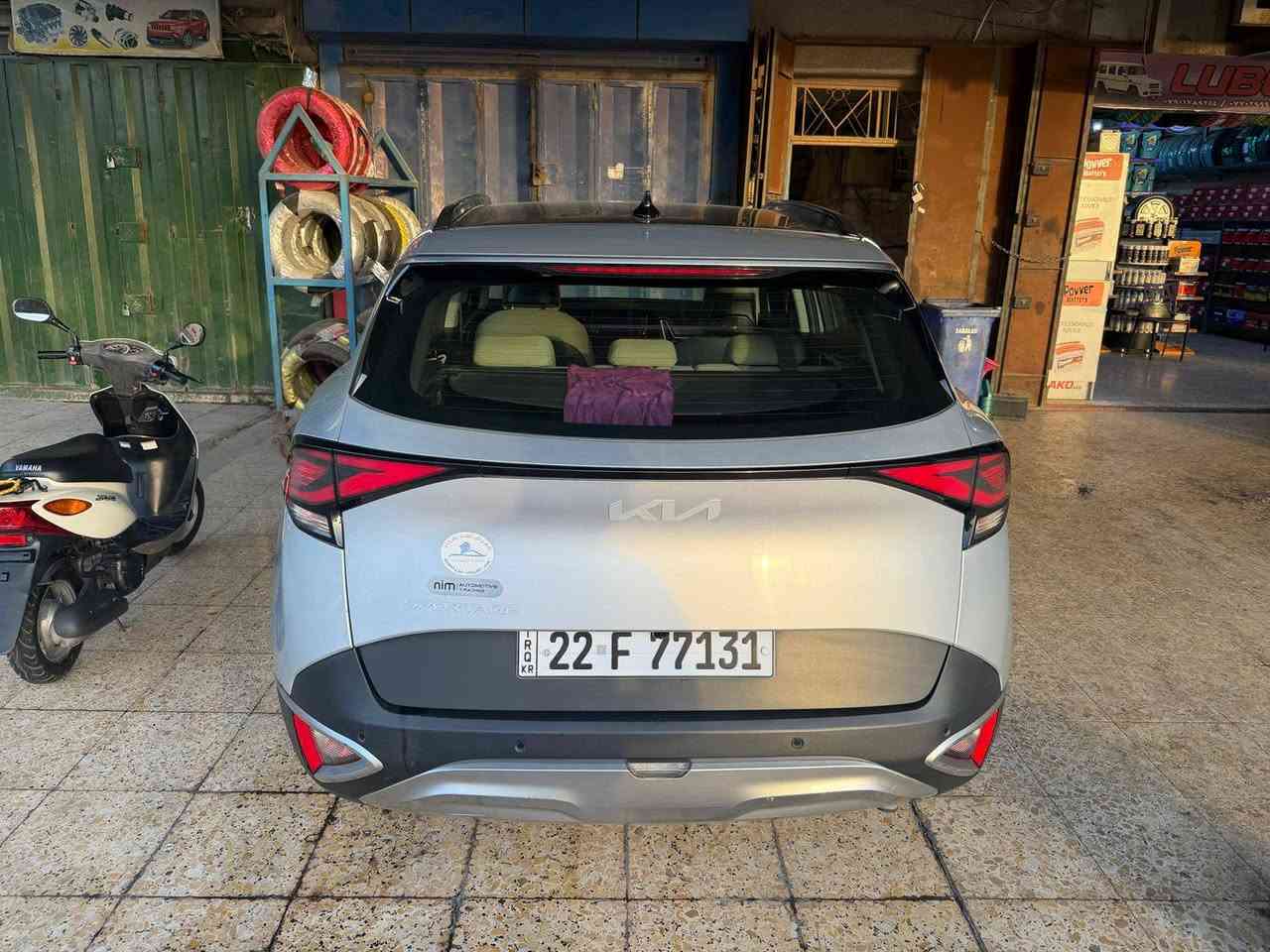 مواصفاتها
كشن كهرباء 
تدفئة مقعد 
تدفئة مقود 
بانوراما 
وباقي مواصفاتها الاعتيادية 
ماشية 90000 
السعر 21500$ وبيها مجال
 بغداد حي القاهرة للاتصال ***********
