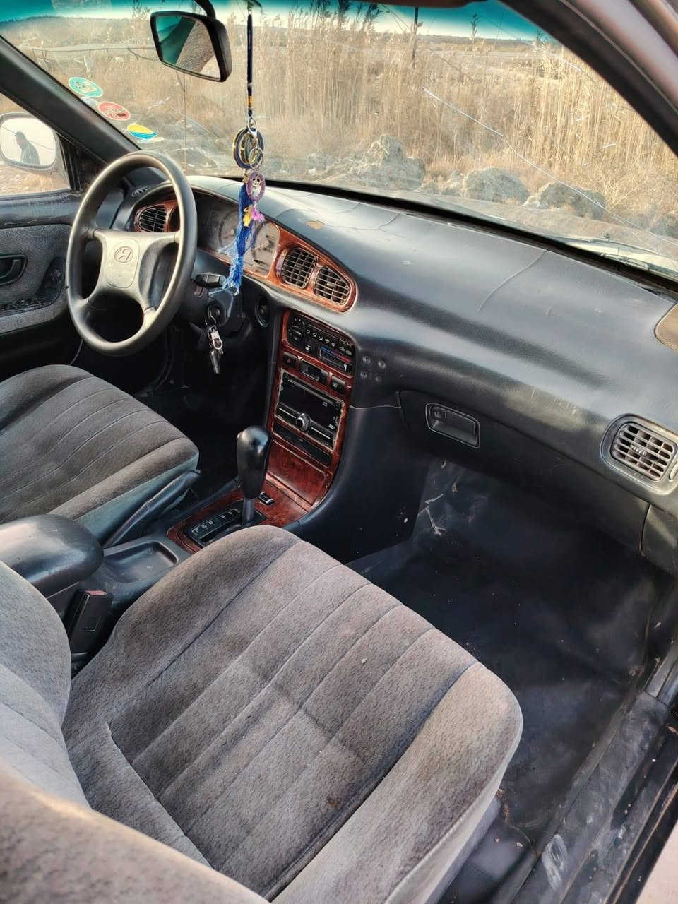 السلام عليكم للبيع سوناته 2 موديل ٩٣ رقم بغداد مشروع وطني ل٢٧مكينه وكير خير من الله حداديه جديده كهربايات شغاله تخم تاير السياره بلاديه مصبوغه لجماليه بدون ضربه السياره مال جناي كير وتماتيك مكينه ٢٠٠٠ السعر ٤٣ وبيهه مجال رقم الهاتف  *********** الشراي يتصل ويدلل ما متواجد على فيس الاستفسار على الرقم مكلف بنشر
