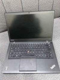 لابتوب لينوفو ثينك باد ذاكرة 256 SSD رام 8  دبل بطارية بالشحن حيل زين ...