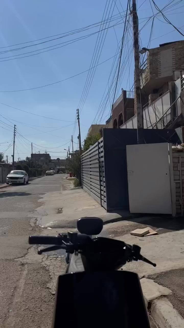 دراجه شحن من شركه tailg. دراجه عمليه وعطلاته جداً قليله واصلاً من اشتريته ما صار بيه عطل غير اليده طكت وبدلته مال بريك امامي الدراجه استخدام شهرين بيه بك الرجوع للخلف بيه مثبت سرعه اشاره يمنه يسره ولايت زنون عالي ناصي البريكات حساسات دهن بريك سرعه55 حقيقي ست بطاريات كبار مسطره الدراجه زينه بس بيه عيب واحد بيه شخوط خفيفه و ضربه سعره جداً مناسب 650 وبيه مجال لطيبين حك جيه راسلني خاص وتدلل 🤍


**إذا كنت صاحب هذا الإعلان وتريد حذفه لأي سبب، رجاءا أرسل رسالة إلى الدعم الفني**