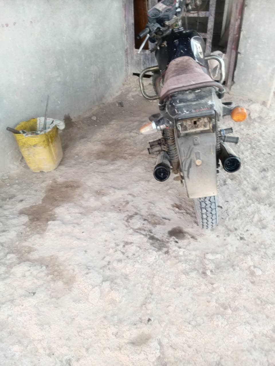 جاوه لبيع ال سعر 450 وبي مجال
الرغم ***********
