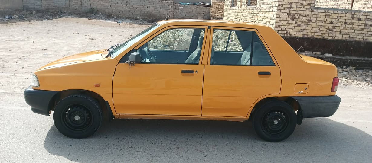 سلام عليكم 
سايبة للبيع مدير 18 لون جزري بيهه جاملة مبدل البنيد مرشوش صبغ بيهه خياسات مصلحات بشرط ما مبينة بيهه رشات نفس الون مكينة كير تبريد حدادية خير من الله سنويه ساقطه ب 2023 رقم بابل مالك ديوانية مكان السيارة ديوانية حي الامين  الثاني السعر 45 وبيهه مجال ***********
