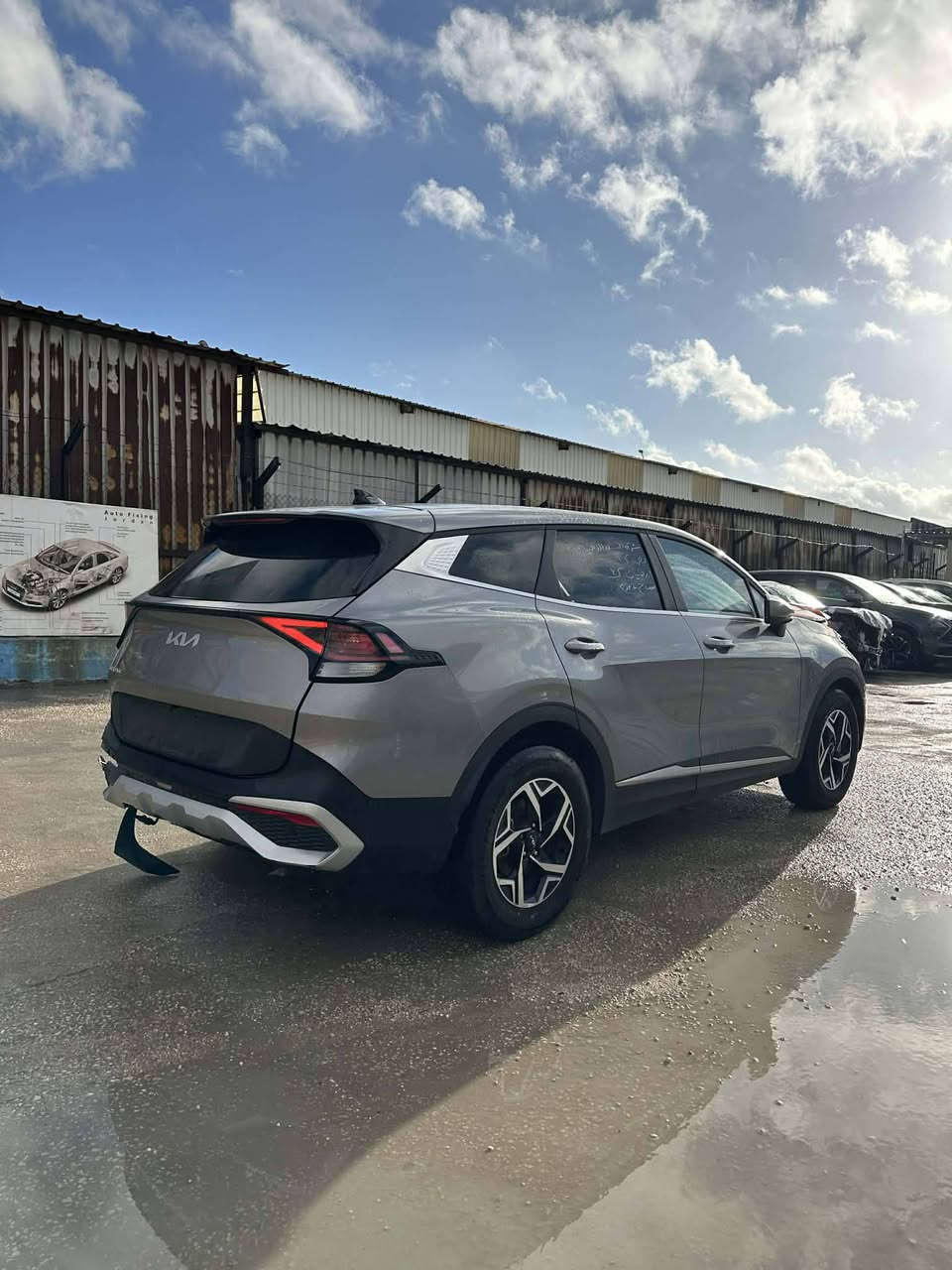 للبيع سبورتج موديل 24
واصله عمان الحره 
السعر 145 
مكاني بغداد بلديات للاستفسار ***********
