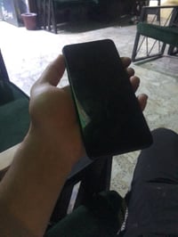 للبيع 75 الف واي 9s مبدل شاشه اصلي