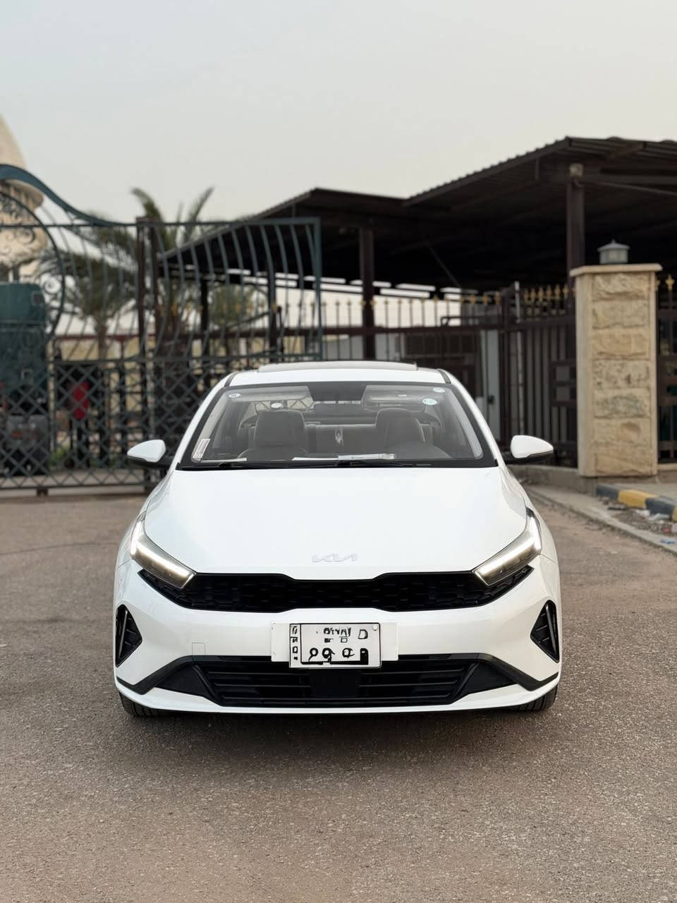 السلام عليكم للبيع للبيع K3 موديل ٢٠٢٤ فول مواصفات ١/١
بيها بارد شبر بلجاملغ الامامي سياره حديده بمعنا الكلمه 
ماعايزه شي مال جناي رقم اربيل وكاله وتحويل مضمونات 
مكاني نجف كوفه شارع المطار يم جوهره العرب  
سعر ١٣٤ وبيها مجال 

***********
