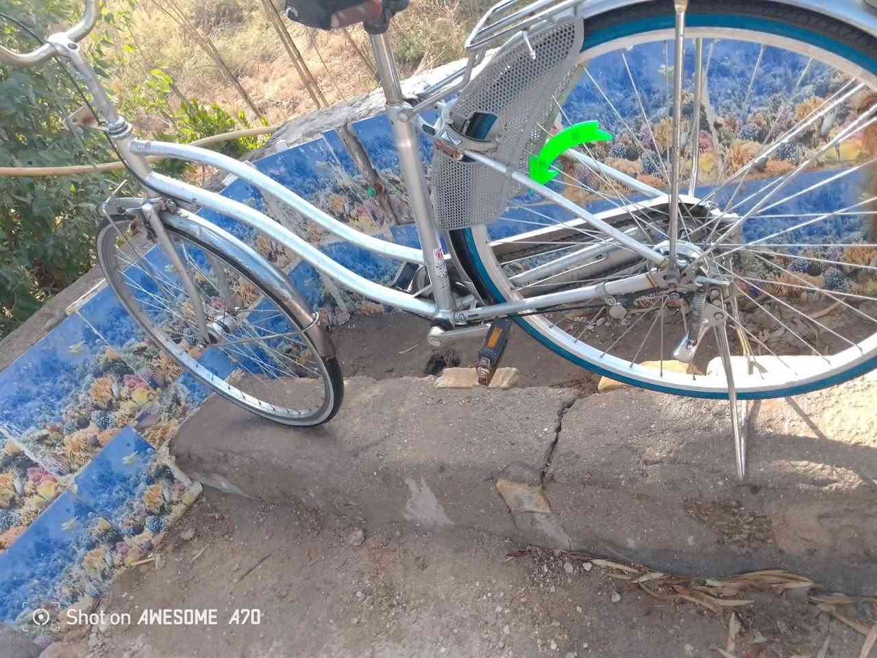 سلام عليكم باسكل اللبيع حجم 27 سعر 75وبي مجال المكان سوق الشيوخ رقم الواتساب ***********
