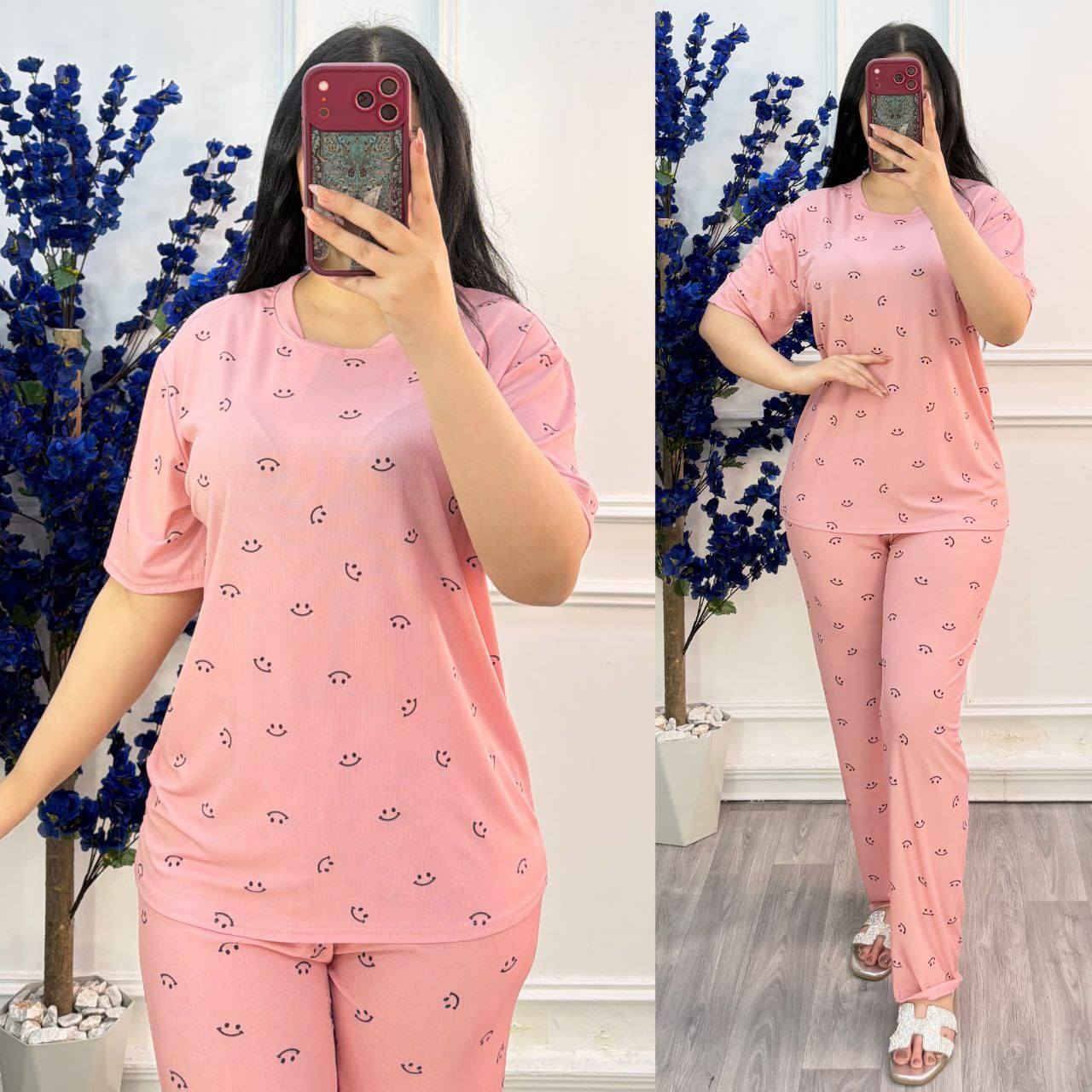 تراك نسائي بناتي أنيق جدآ 😍
أناقة وراحة بنفس الوقت ، تصميم ناعم بنقشة نازكة يضيف لمسة أنوثة جذابة 💕

🔹 نوع القماش: فانيلة قطن ليكرا مطاط مريح وخفيف على الجسم🔹
فصال مرتب وبجودة عالية عالفحص ✔️ 

القياسات M.L.XL.XXL.

وبسعر مناسب جدا
الكميه محدوده لحكوو عليها


**إذا كنت صاحب هذا الإعلان وتريد حذفه لأي سبب، رجاءا أرسل رسالة إلى الدعم الفني**