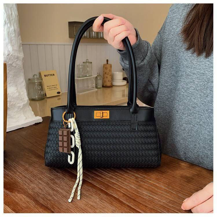 حقائبنا الجميلة
قطع اخيرة تخفيضات
للطلب مراسلة الصفحة


**إذا كنت صاحب هذا الإعلان وتريد حذفه لأي سبب، رجاءا أرسل رسالة إلى الدعم الفني**