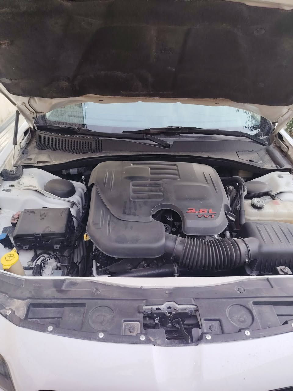 اسلام عليكم اخوان للبيع أوباما ١٧ ابيض دهوك بسمي ابيع واقع حال الكلي سونار ما وح حادثه بصور سونار باب وجاملغ صفحة السايق الجاملغ مبدل الباب مصبوغ الباب الوره السابق بي شويه من جوه بارد كدر اصبعين وره الصدر هم بي بارد كدر اصبعين والبدنه صفحت الصدر بيه صبغ لويش مادري من شتريت طلعت مصبوغه السيارة تخم تاير تايوان ويل ١٨ الكشنات تتفئه تحكمات ستيرن مقاعد كهرباء شاشه اندرويد كاربلي تبريد خير من الله مكينه ٦ خير من الله لايت زنون وباقي المواصفات المعروفه واسف على الطاله اليحب يخابر السعر ١٨٥  الاستفسار *********** او *********** بغداد الدوره مقابل شارع أبو طياره
