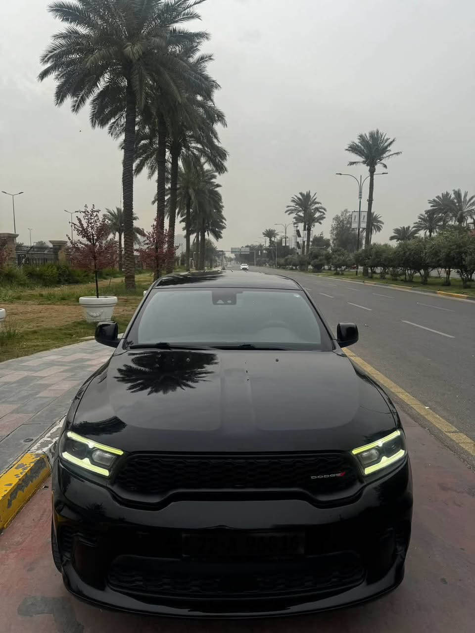 السلام عليكم

دوج #دورنكو GT 

السياره اربيل ب اسمي 

لون اسود

المواصفات

الموديل :2023

المحرك : 3.6L . V6  (ستة سلندر)
كير صدر كلة كفاله

تايرات بحالة ممتازة

مصابح امامية زنون مع LED مع كشافات دعامية زينون

بصمات عدد 2 للأبواب مع بصمة جنطة وبصمة تشغيل وتشغيل عن بعد
جنطة كهرباء

غرفة السيارة جلد لون اسود واحمر vip

رادار امامي مع مانع تصادم

حساس خلفي اصل

تحذير الخروج عن المسار

تحذير النقطة العمياء

سستم صوت

تدفئة مقود القيادة

مقود رياضي مع تحكم كهربائي

كامرة خلفية دوارة اصل مع الستيرن

شاشة الدشبول الحجم الكبير 10.1 انچ

نظام ملاحة GPS

گير شفتر ستيرنك 

تحكم فول كهرباء لكرسي السائق والراكب 

سستم صوت

تشغيل عن بعد

دفع رباعي 4*4

إطفاء وتشغيل اوتماتيكي

تحكم ستيرن جهتين بلوتوث وحاكية وكروس سرعة وتحكم صوت 

نظام ABS مانع انزلاق
بعد بيها هواي مواصفات

السيارة كفاله عامه بدون صبغ
بدون شخوط وبوارد

مكانها بغداد المنصور

السعر المطلوب :277

الاتصال على :


**إذا كنت صاحب هذا الإعلان وتريد حذفه لأي سبب، رجاءا أرسل رسالة إلى الدعم الفني**