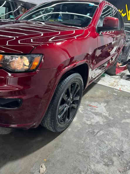 سلام عليكم جيب 2022 بلاك توب  رقم بغداد جديد سياره بدون تبديل بدون قطرت صبغ بارد فقط دراجه اولئ دفع رباعي بصمه شاشه جبيره تبريد قطعتين فتحه سياره مكفوله كير محرك وكلشي بيه ما عدئ بارد فقط بالصور مكان سياره بغداد
الاستفسار ***********
