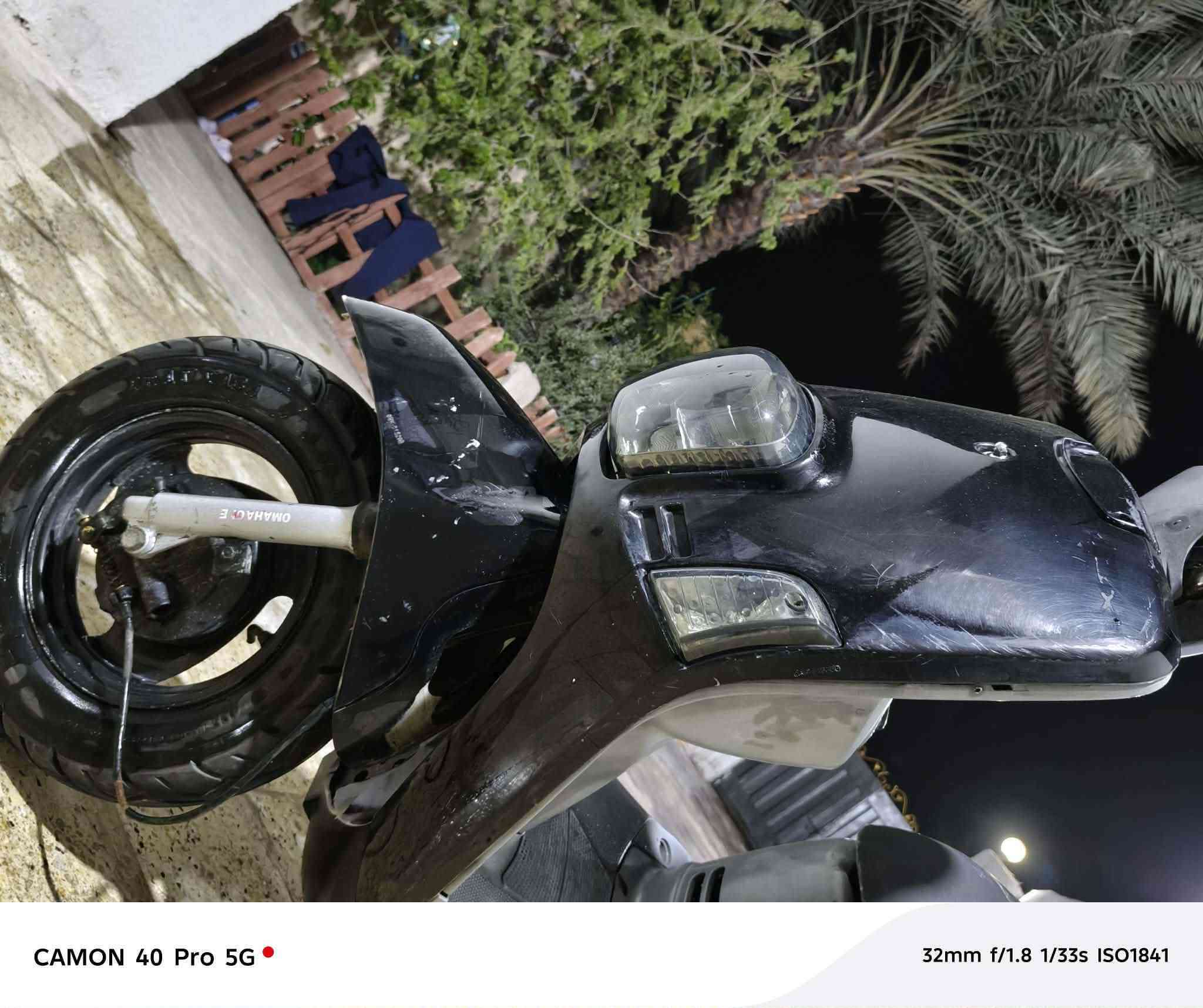 للبيع
قفل ب ٥٠٠
رقم صاحب الدراجة
***********
