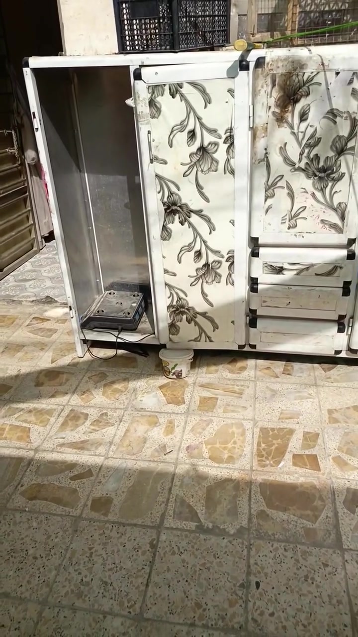 السلام عليكم للبيع الناصريه حي الفداء***********
