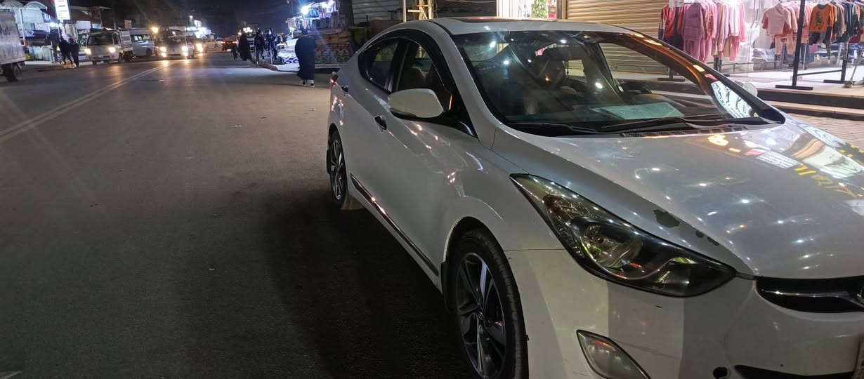 النترا خليجي 2014
محرك 1800
فتحه سقف 
امري شفط
كير محرك مكفولات بيهه صبغ الهلاله مال الجاملغ الخلفي عكس السائق وبيهه  طخه بسيطه ما مصلحهه بالهلاله الي مقابيلهه   السياره باسمي تحويل ثاني يوم 
السعر 125 وبيهه مجال بسيط حك الجيه 
***********
***********
مكان السياره الدوره
