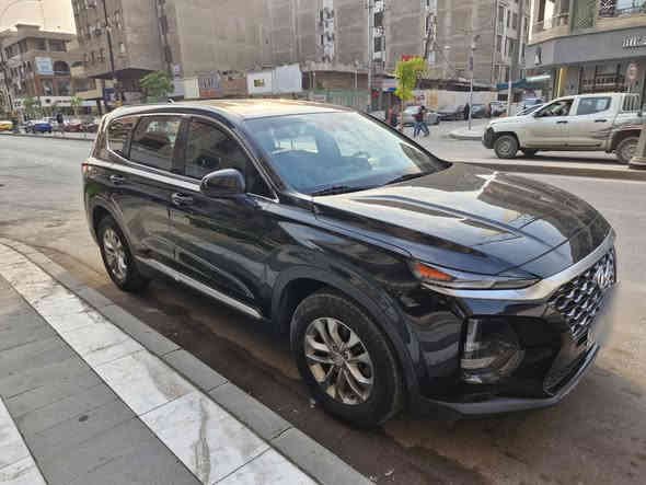 سنتافي 2020 رقم بغداد بسمي وارد أمريكي صور حادث بالمنشور فقط بارد جاملغ خلفي ايمن سيارة 
مواصفات 
بصمة 
كشن كهربائي 
كشنات. هيتر 
شاشه 
كاميرا 
حساسات 
رادار 
تحديد مسار 
ترحيب 
لد امامي 
***********
