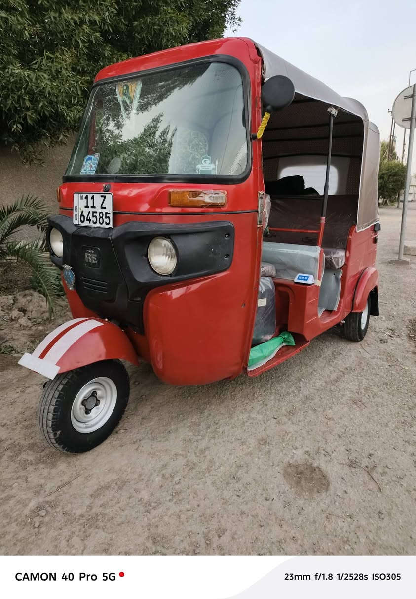 سلام عليكم تكتك موديل ١٨شهر٧ كير مكينه اكسل خير من الله تجفبت جديد شركه تخم تاير دوشمه جديدة جادر جديد سفريات ٧قطع كهربيات كله شغاله كل نقص مابيه فقط دوس معمره بس دوس بيهن صبغ فقط دوس مكاني بغداد الغزاليه السعر ٥٤٠٠ وبيه مجال***********
