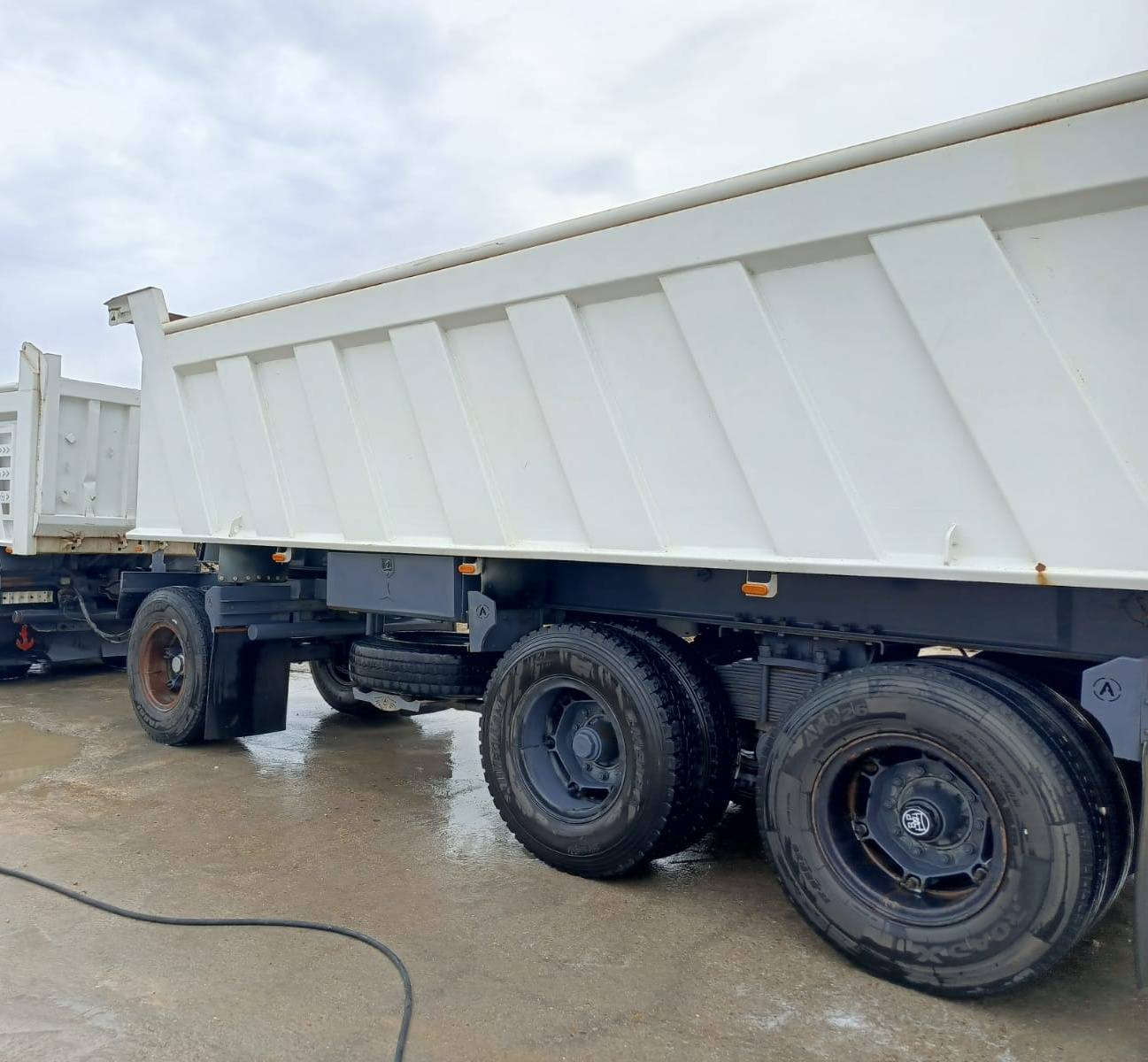 سلام عليكم عربانه للبيع مكان كربلاء مكلف بل نشر ***********
