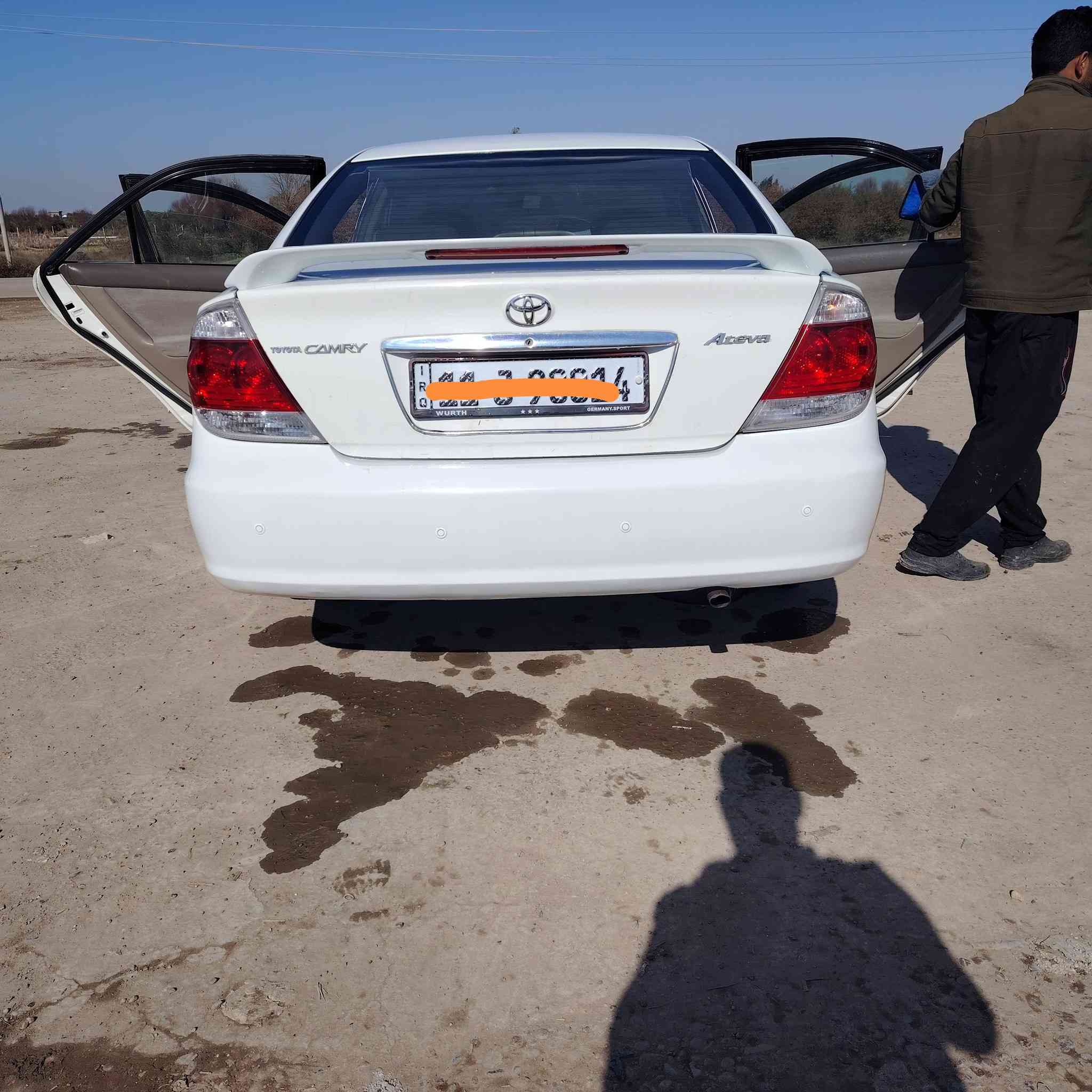 كامري ٢٠٠٥ خليجي رقم بغداد دولي بسمي تحويل شرط كير محرك كفاله محرك 2400  السياره تخم تاير باتري جديد بيهه قطعه وحده  وشويه بارد السعر ١١٠ وبيهه مجال قليل رقم الهاتف ***********
