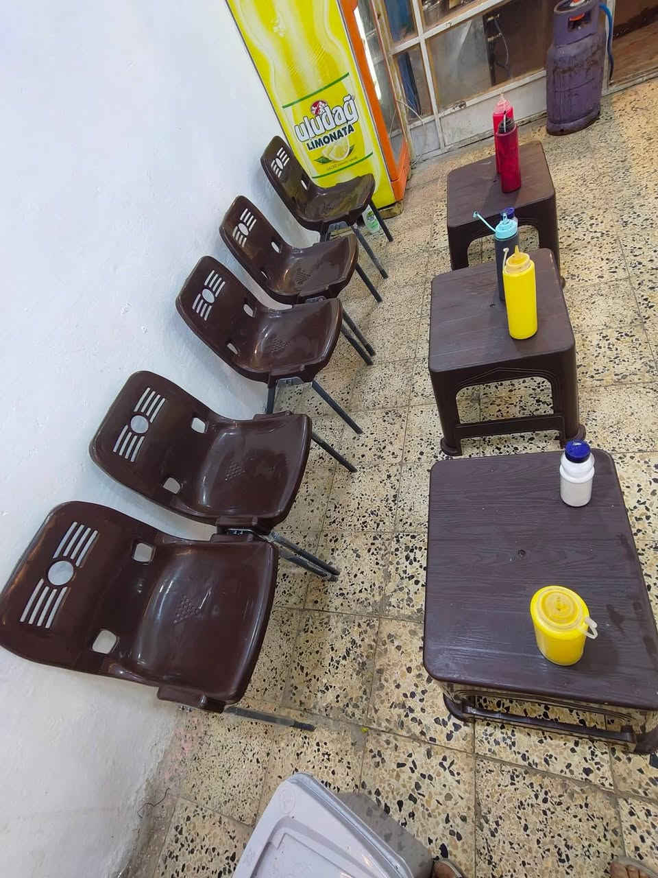 يالله السلام عليكم البيع مطعم *********** تراسل واتساب
