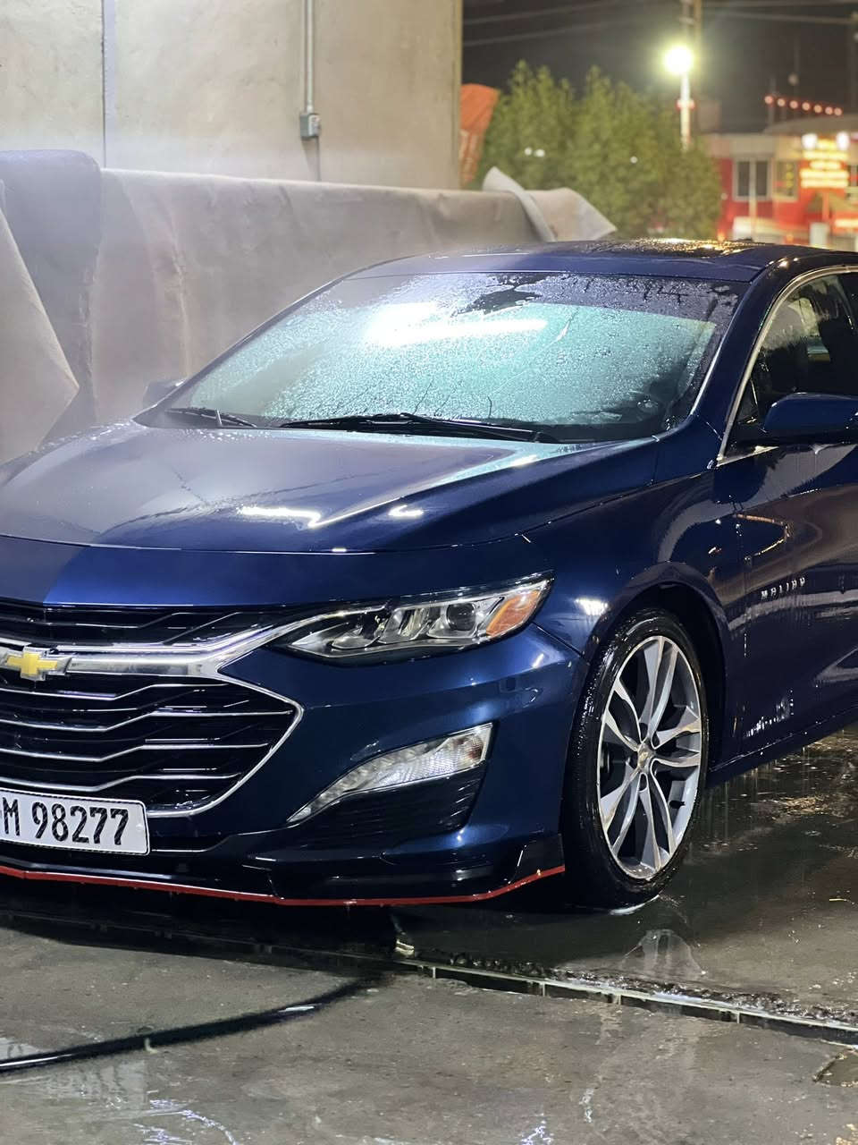 السلام عليكم 
شوفرليت ماليبو موديل2020 وارد امريكي بريمير اعلى فئه

المواصفات فول للاخير 1/1

 لون  مميز 

 ويل حجم 19 كروم

 سقف بانوراما سلايد طكتين

 داتا شو + تحذير

كشنات جلد وكهرباء السائق والراكب مع تدفئة وتبرييد

كشنات خلفية تدفئة 

كشنات خزن ميموري 3 وضعيات مع وضعيه الخروج السهل 

تبريد كشنات مع تدفئه كشنات

 العداد ديجتل ليزري 

شاشه وسطية مع نظام كار بلي مع نظام ملاحه

نظام  تبريد بيانو شاشه + مناخ منفصل السائق والراكب 

ستيرن هيتر 

 قياده ذاتيه + تحديد مسار + تحذير خروج عن مسار 

 كامرا خلفيه دواره

سستم صوت 🔊 من شركة Bose الالمانيه مع امبلي فاير دمام 

9 سماعات

اناره داخليه مخفيه ومحيطية بداخل السياره

سايد بريك كهرباء

 بجم زنون بلاد مع لايت داينمك مع لايت اوتو عالي عند عدم روؤيه

حساس مطر اوتو + مراية عاكسة للضوء  ذكية

مري قلاب عند الرجوع للخلف R + كامرا ونقاط عمياء

تبريد قطعتين 

شحن واير لس+ usb+ typC

السياره مواصفات كلش هوايه ومتخلص

رقم بغداد بااسمي 

 السعر  155 وبيها مجال 

صور الحادث والتقرير موجود دزلي واتساب وتدلل

بيها قطعة وحدة تبديل بلادي وشبر البنيد فقط صبغ 

وعليها برمجة مراوح + برمجة عدادات + برمجة ادوانز + ولف حماوة ريسنگ 

للتواصل 
***********
