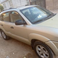 توسان 2010 خليجي سياره على وضع الشركه سياره معروضه ب 112 ورقه 07906102...