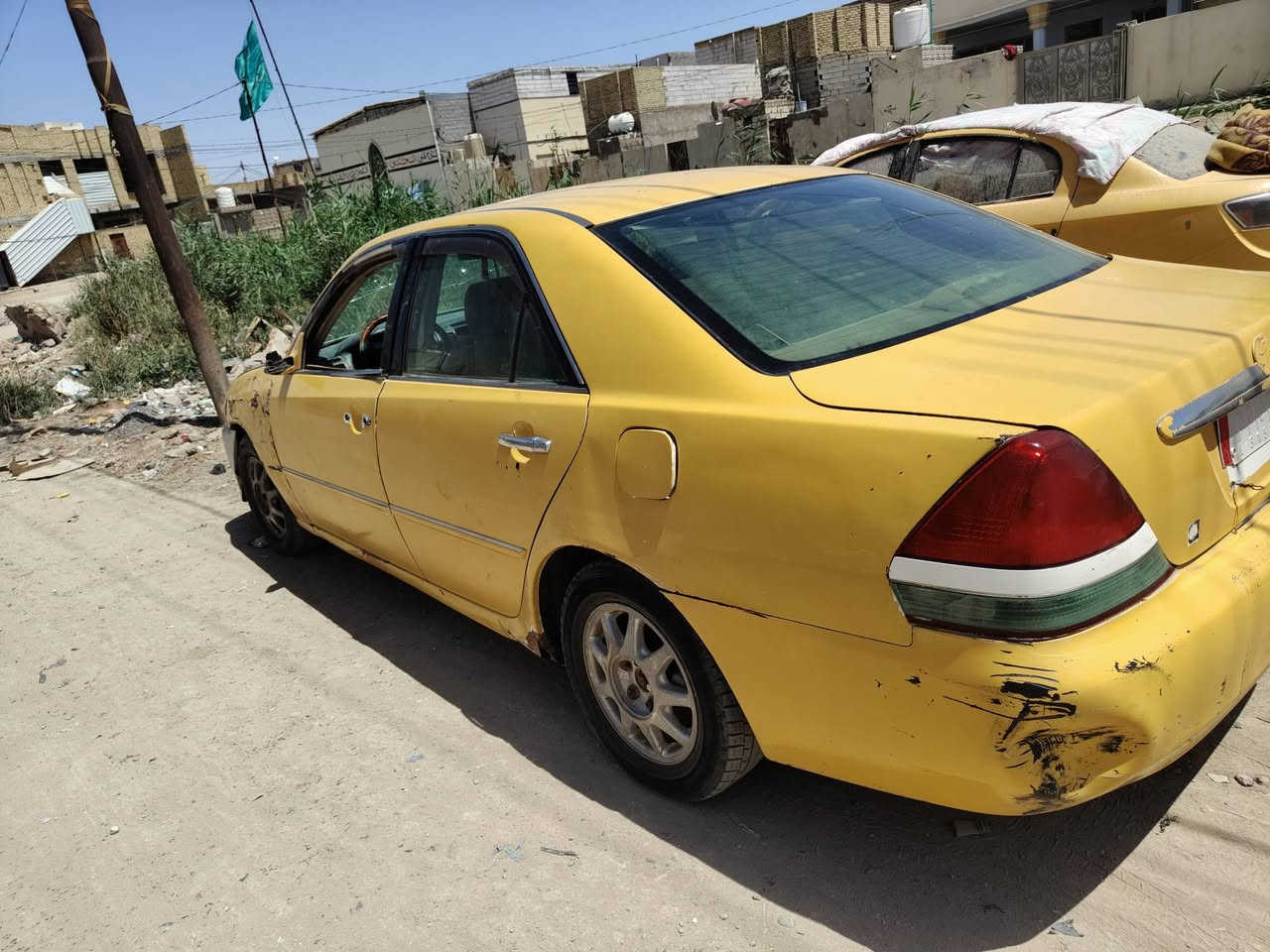سلام عليكم شباب مارك السياره حلوه حداديه جديده مكينه كبر نضيفات حيل موديل 2002 مكاني غراف *********** السعر 25 وبيه مجال
