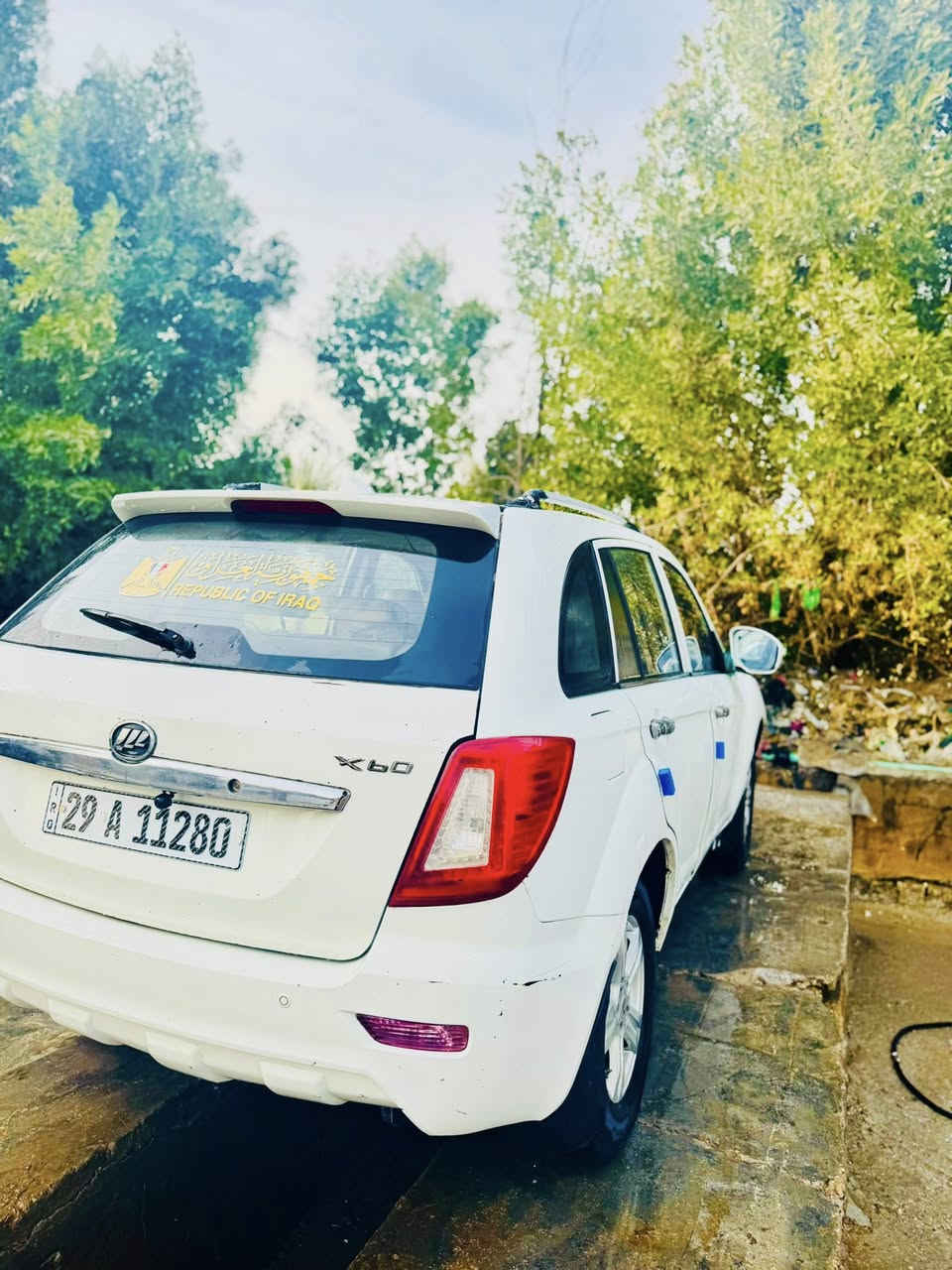 السلام عليكم ليفان اكس 60للبيع موديل 2013رقم واسط إنكليزي مكينه وكير وحداديه خير من الله بيها مكانات صبغ السياره بأسمي تحويل مباشر العنوان بابل السعر53  للأستفسار ***********’
