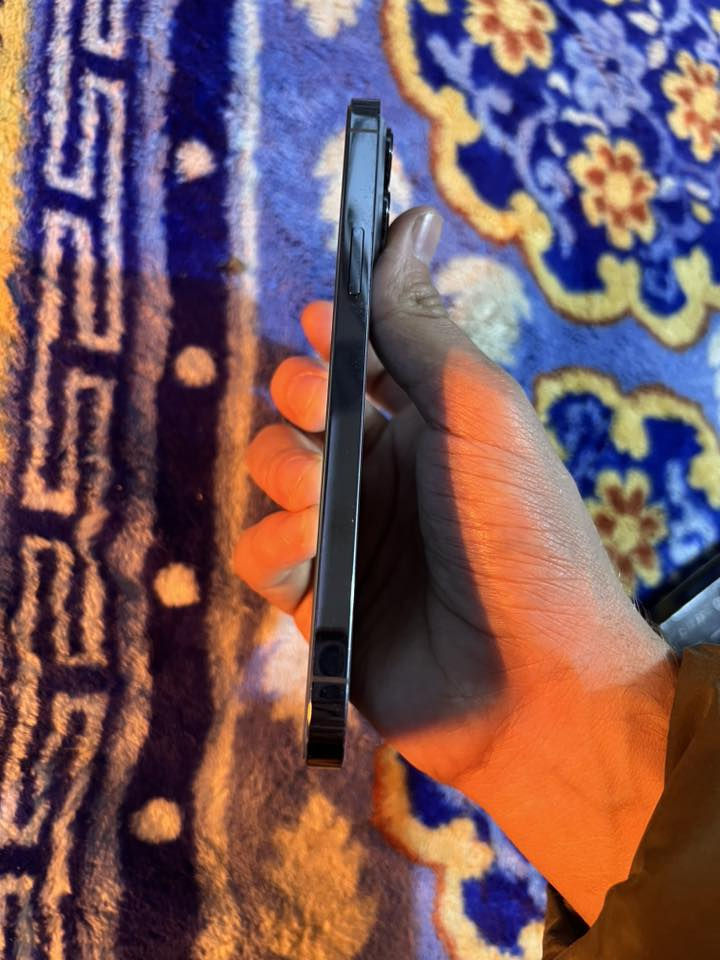 ايفون 13 برو ماكس ذاكره 256 بطاريه 80  وتر مامفتوح 
شرق اوسط فقط  حدثت طلع شعار مال كامره جهاز مامفتوح
 ماي يعبر السعر 600 بي مجال ***********
مكاني بغداد مامتوجد ع فيس فقط تصال ع رقم
