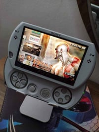 PSP • ١٦جيجا • نظيفة ٩٩٪