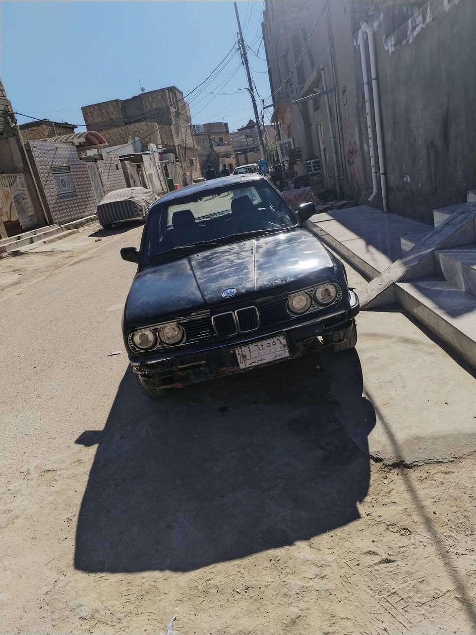 السلام عليكم
للبيع او مراوس حسب قناعه BMW E30 مكينه وكير ونجي تايرات جدد مكينه خرسه
بيه نقوصات سياره سعرر. ١٨ وبيه مجال  رقم الماني ديالي
شراي بي خير ويدلل *********** مكان قضاء الشاميه
