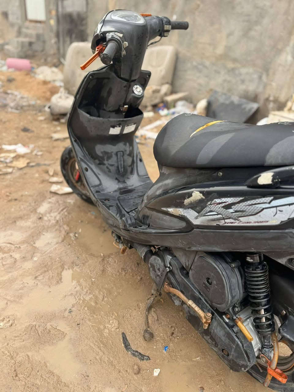 للبيع ماكس عدله نازله من الرمبه صارلهه 4 اشهر مامفتوحه بلاد رقم واحد بوشه 49 الكهربائيات كلهه شغاله جيب فيتر وتعال افحص سعر 850 الف وبيهه مجال للطيبين عنوان البصره الصالحيه رقم ***********
