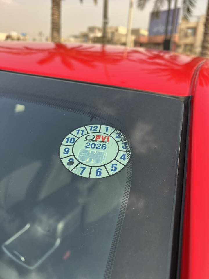 جارجر موديل 2023 إصدار الأخير ماشيه31 رقم أربيل باسمي سنويه سياره وارد أمريكي حادثه فقط بالهلال الخلفي شي قليل سياره جديده بمعنى الكلمه مكان السياره بغداد
السعر 265 وبيه مجال
الرقم ***********
