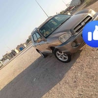 سياره سنتافي موديل 2001للبيع السعر 60وقابل للمفاوضه للاتصال 0774654135...