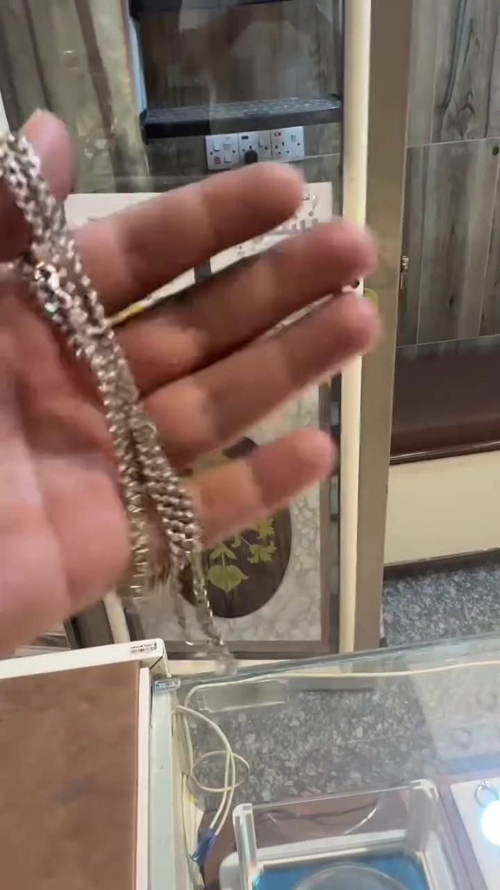 سعر الغرام ب ٥ الالف يوجد توصيل لكل محافظات العراق


**إذا كنت صاحب هذا الإعلان وتريد حذفه لأي سبب، رجاءا أرسل رسالة إلى الدعم الفني**