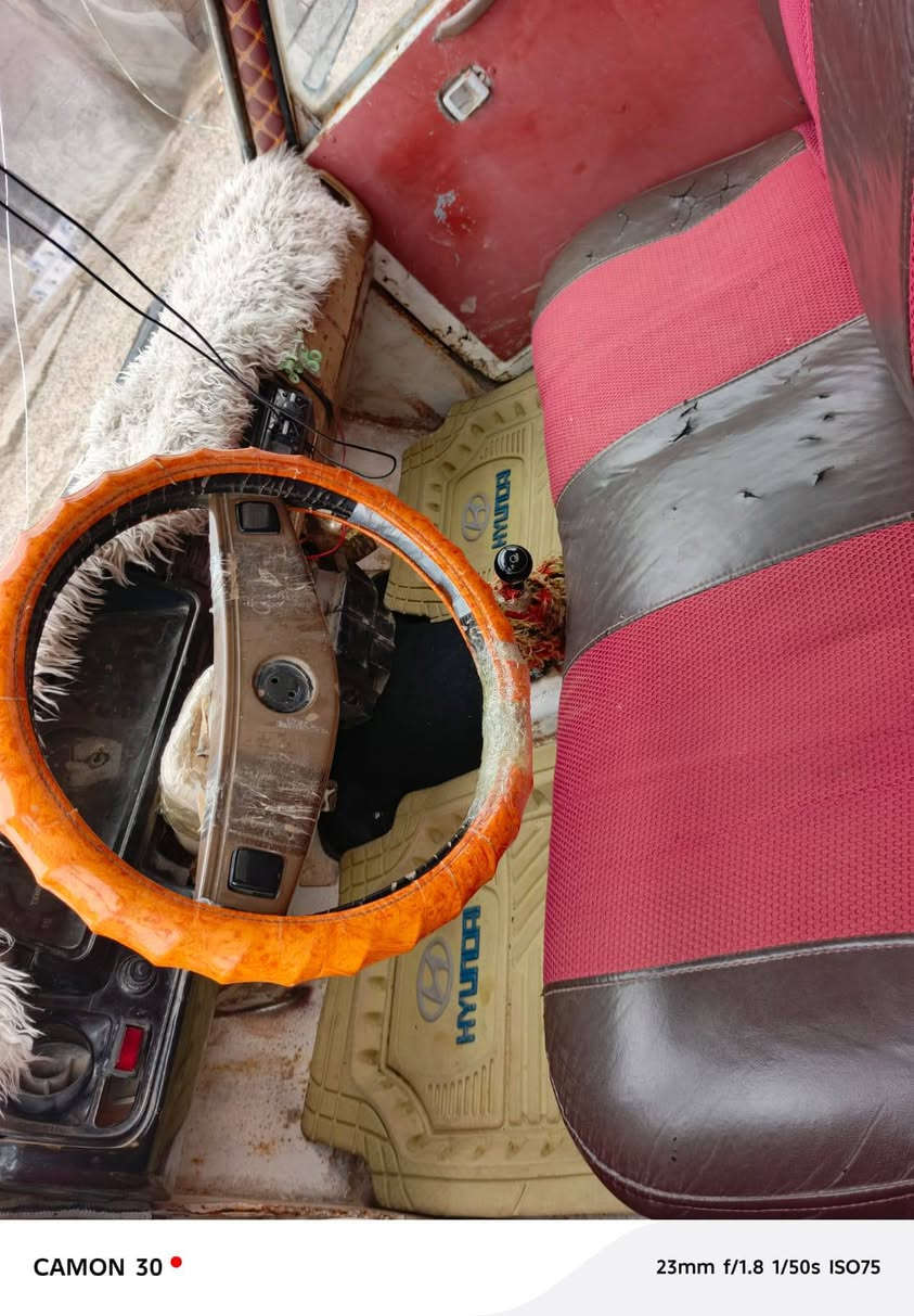 السلام عليكم بكم 80 للبيع جاهزه شغاله السعر 10 وبيه مجال الاتصال ***********
