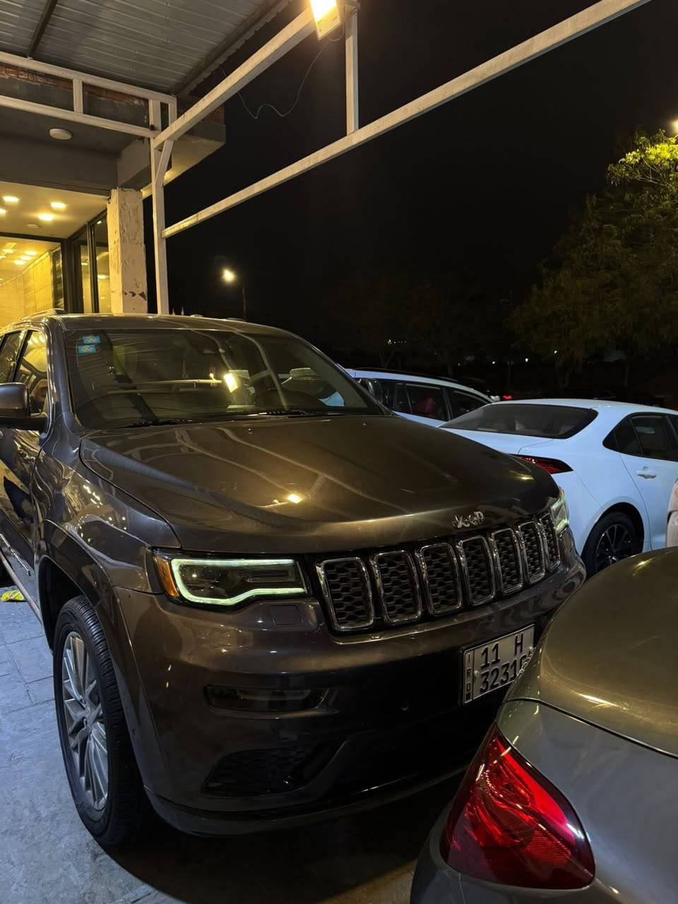 جيب سومت 2017 وارد امريكي
حادثها جاملغ وبنيد بدون دواخل

* نظام جكات امامي خلفي صعود ونزول 

* رادار امامي مع مانع تصادم . 

* رسالة ترحيب . 

* قيادة ذاتيه عند المنعطفات * ⁠

* تحذير الخروج عن المسار . 

* ⁠رادارات 360 

* ⁠توقف ذاتي عدم الاصطدام 

* توقف ذاتي عند الوقوف ( نظام اقتصادي)

* دفع رباعي 4x4 

*  زراكات لايت   . 

*  

* صفي المقاعد الأمامية كهربائية .

* ذاكرة لحفظ وضعيات الجلوس . 

* صفي المقاعد الأمامية مع تبريد وتدفئة . 

* تدفئة ستيرن 

* صف المقاعد الخلفية مع تدفئة . 

* انظمة القيادة على حلبات السباق . 

* نقطة عمياء .

* ويل سومت بلاد قياس 20 انج .

* مقود السائق من الجلد  .

* مقود السائق كهربائي . 

* تدفئة ستيرن . 

* سقف بانوراما .

* شاشه كبيرة مع نفكيشن GPS . 

* مصابيح امامية زنون . 

* المصابيح الأمامية مع LED لايت . 

* كشافات ضباب بروجكتر زنون . 

 . 

* تشغيل عن بعد .

* الصندوك كهرباء 

* حساسات أمامية . 

* حساسات خلفية .

* كاميرا خلفية .. 

* مرايا جانبية قابلة للطي . 

* بلوتوث تلفون . 

* محدد سرعة . 

* نظام بريك اوتماتيكي ( Auto Break System ) . 

 ماشية 78 الف كيلو متر

رقم الهاتف ***********

السعر188 وبيها مجال كلش بسيط

المكان لمنصور دور لسود
