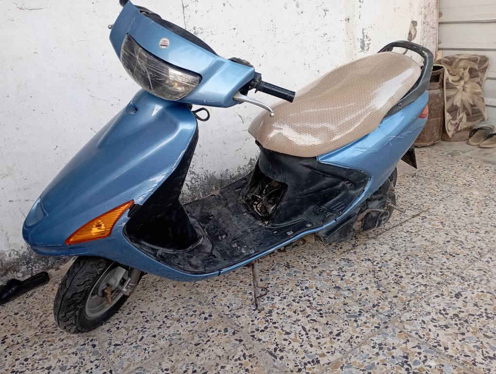 السلام عليكم ورحمه الله
دراجة للبيع فراشة كهربائية شغالة بس عوزهاا باتري 
السعرر ب 300وبية مجال للطيبين 
هاتف ***********
ما موجود خاص 
مكان حلة قريب سيطرة الاثار
