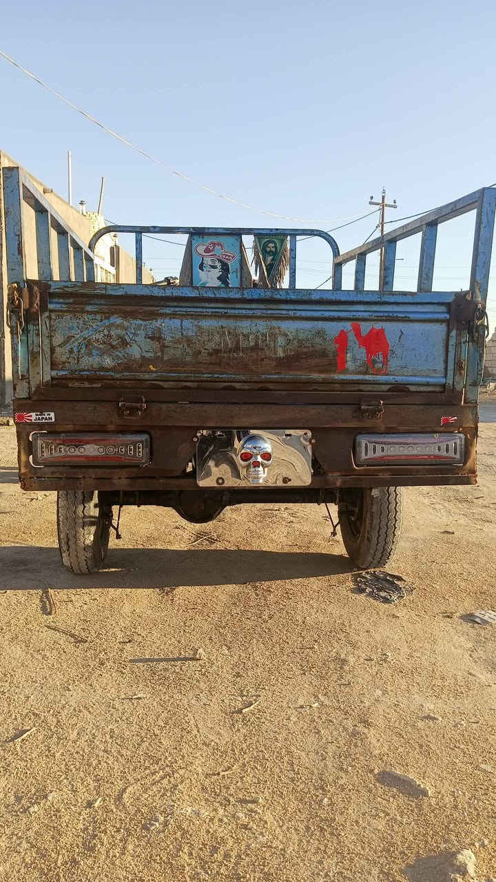 ستوته للبيع 2018 أوراق العنوان النجف حي الرضويه قرب مطعم العراق

السعر 1450 وبيها مجال 
للاستفسار اتصل علئ *********** Singapore
