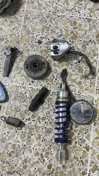 سلام عليكم
غراض 
سكنس جبلي
سكنس نثيه 
ماكس عدله
مكاني بغداد البنوك***********
توصيل موجود كل العراق
