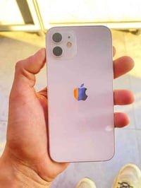 يفون 12عادي مبدل شاشه وبطاريه اصلية يجي دبل سيكارت اكترونية وعاديه فيس...