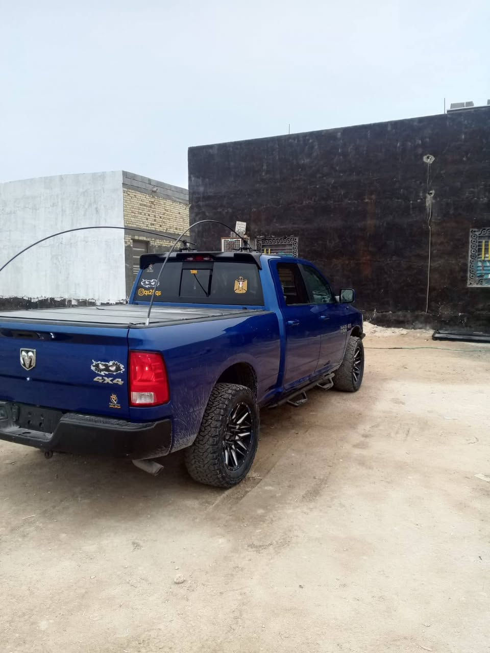 دوج رام كلاسك 2019 باب طويل ماشيه 99 السياره جاهزه للاخير احلى من الصور 3 قطع صبغ بدون تبديل رقم بصره سعر مناسب مكانه بصره ***********
